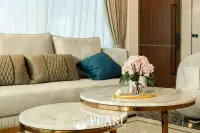 4 Bedroom House for Sale in L Pattaya master bedroom with ensuite