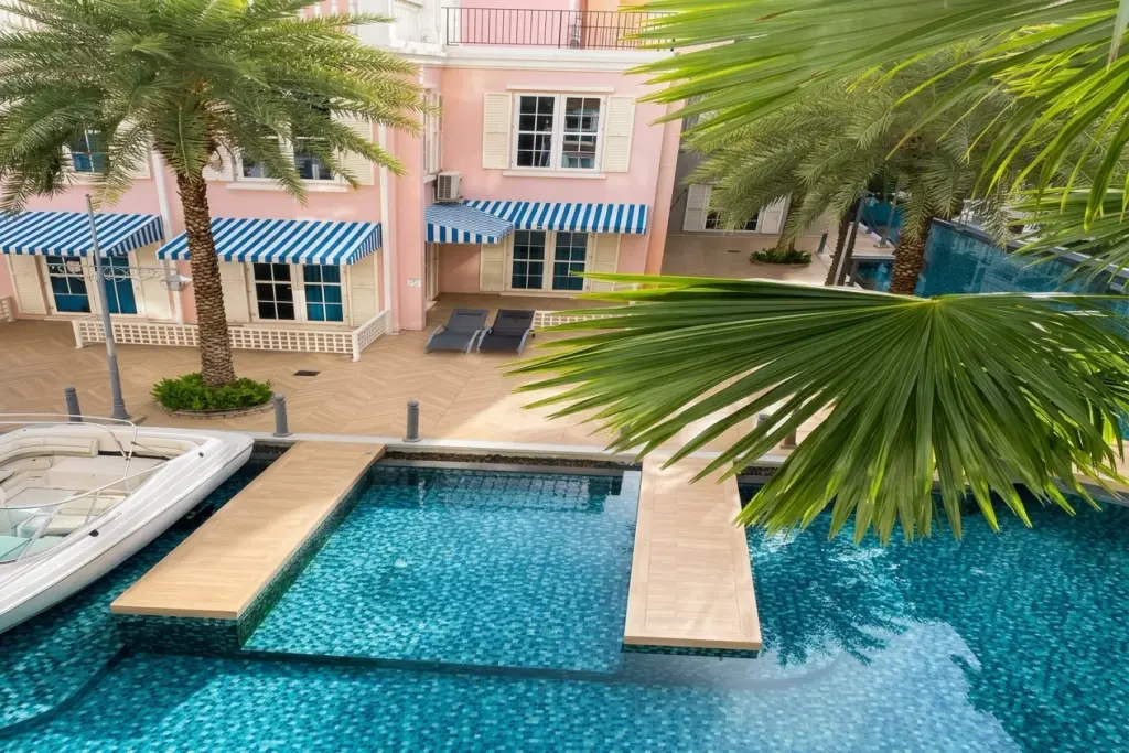 2 Bedroom Condo for Sale at Seven Seas Cote d'Azur, Pattaya, Thailand — 2-bedroom Condo — photo 1