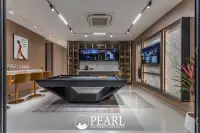 7 Bedroom House for Sale at Nagawari Pattaya master bedroom with ensuite