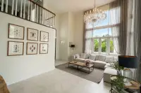 5 Bedroom House for Sale in Jomtien private swimming pool