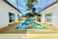 3 Bedroom House for Sale in Paragon Park Village master bedroom with en-suite