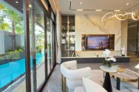 4 Bedroom House for Sale in Tree Villa private swimming pool