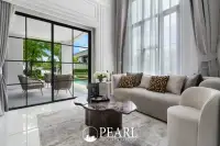 4 Bedroom House for Sale in The Palm Grandio's master bedroom with balcony access