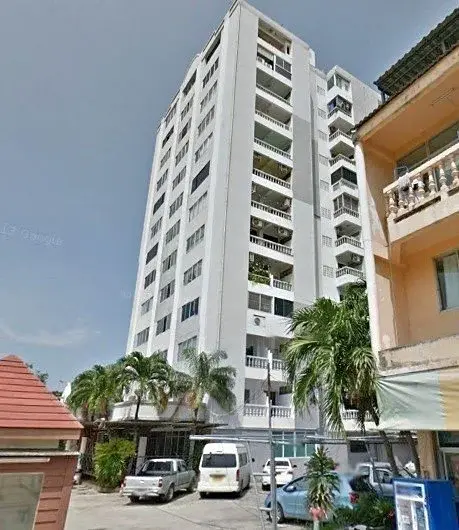 2 Bedroom Condo for Sale at 9 Karat Condo