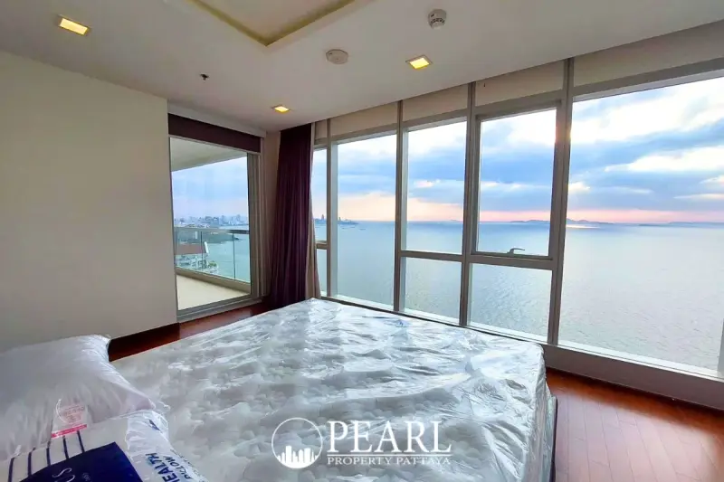 2 Bedroom Condo for Sale at Palm Wongamat – Condo for Sale in Pattaya