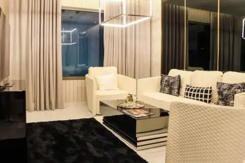 2 Bedroom Condo for Sale in Grand Solaire Pattaya second bedroom with twin beds