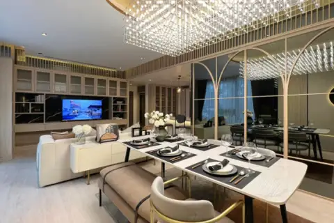 2 Bedroom Condo for Sale in SKYPARK Lucean Jomtien Pattaya elegant bathroom with walk-in shower