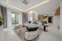 4 Bedroom House for Sale in Horizon By Patta modern kitchen with island