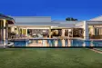 8 Bedroom House for Sale at The Vineyard