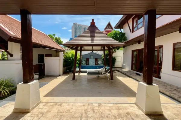 4 Bedroom House for Sale at Chateau Dale