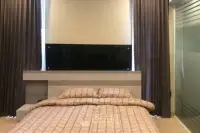 1 Bedroom Condo for Sale in Cetus Beachfront modern bathroom