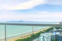 1 Bedroom Condo for Sale in Cetus Beachfront balcony overlooking the sea