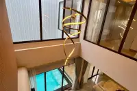 4 Bedroom House for Sale in Tree Villa spacious living room