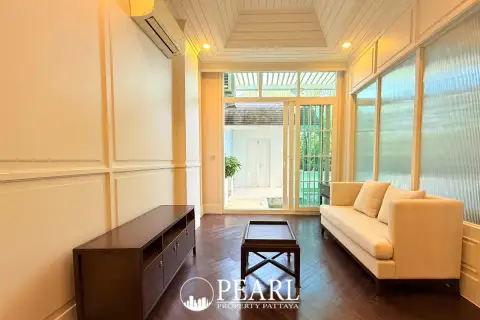1 Bedroom Condo for Sale in The Grand Pattaya bathroom with shower and vanity