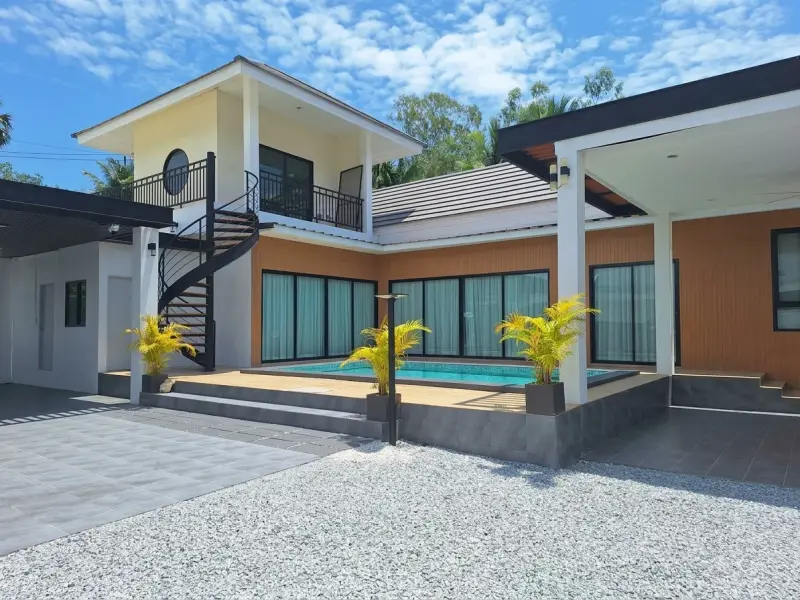 4 Bedroom House for Sale in Huai Yai – Villa/House for Sale in Pattaya