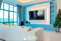 5 Bedroom House for Sale in East Pattaya modern kitchen