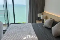 1 Bedroom Condo for Rent in Arom Wongamat bathroom with walk-in shower and vanity