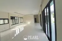 3 Bedroom Villa for Sale in Nong Prue private swimming pool
