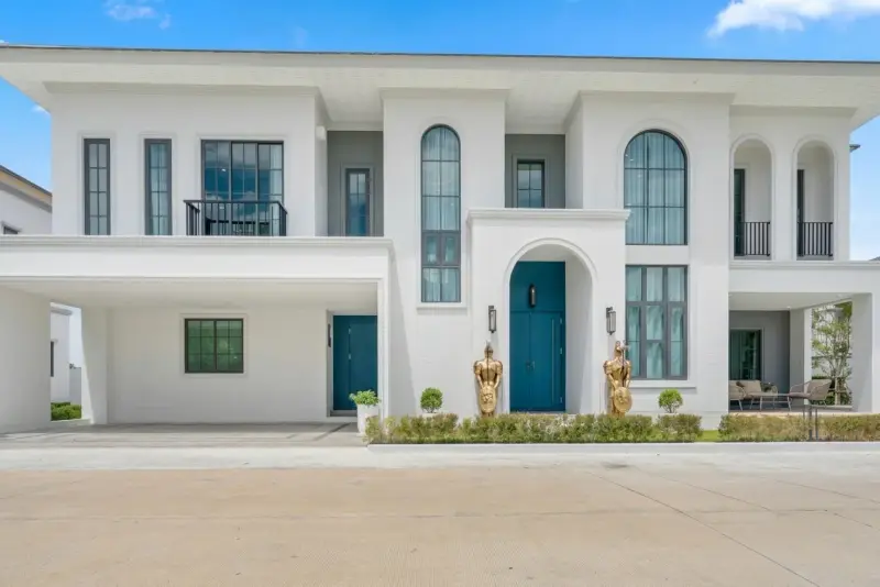 4 Bedroom House for Sale at The Palm Grandio's – Villa/House for Sale in Pattaya
