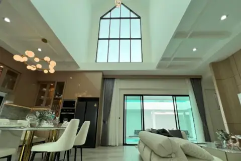 3 Bedroom House for Sale in Larelana Villa kitchen with built-in appliances
