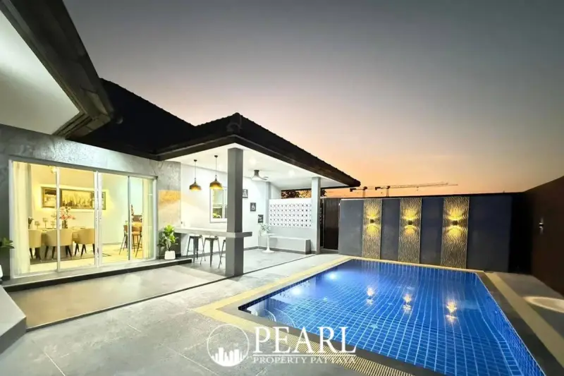 4 Bedroom House for Sale in Nong Prue – Villa/House for Sale in Pattaya