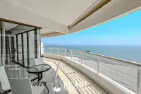 3 Bedroom Condo for Sale at Metro Jomtien Condotel spacious living room with sea view
