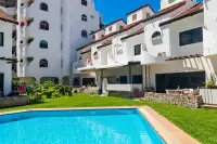 2 Bedroom House for Sale in Pratumnak Hill, Pattaya, Thailand — 2-bedroom House — photo 2