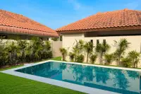 3 Bedroom House for Sale in Baan Balina 2 spacious living room
