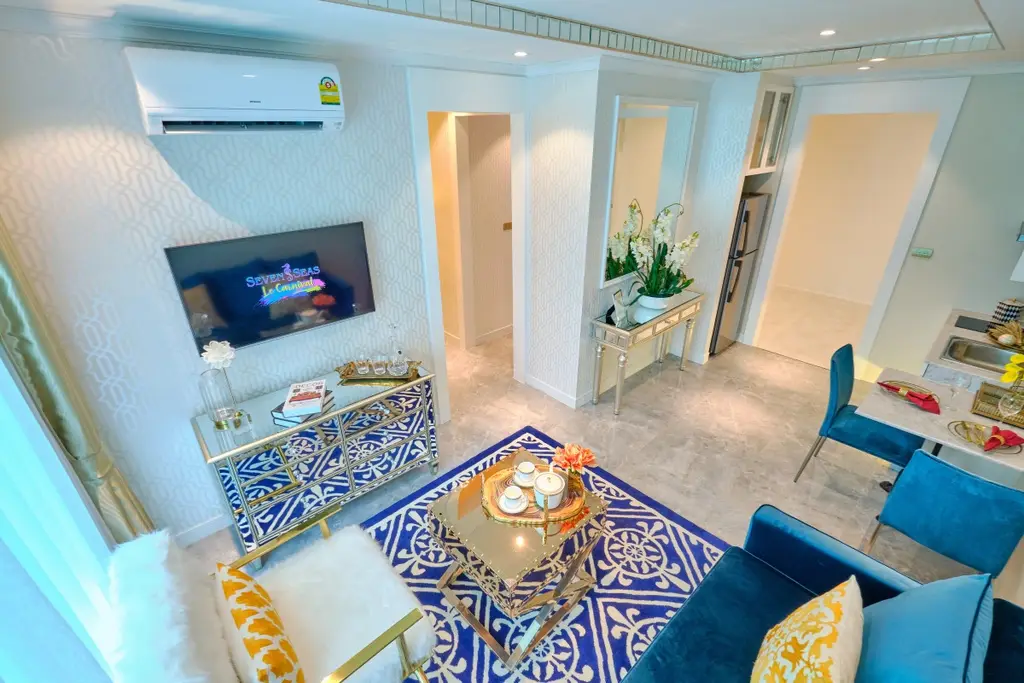 1 Bedroom Condo for Sale at Seven Seas Le Carnival, Pattaya, Thailand — 1-bedroom Condo — photo 1