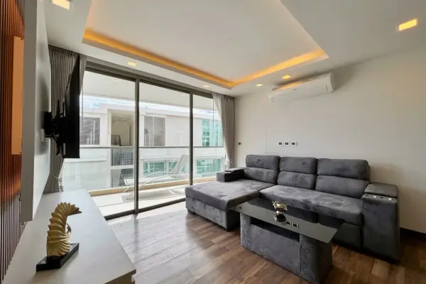 2 Bedroom Condo for Sale at The Peak Towers