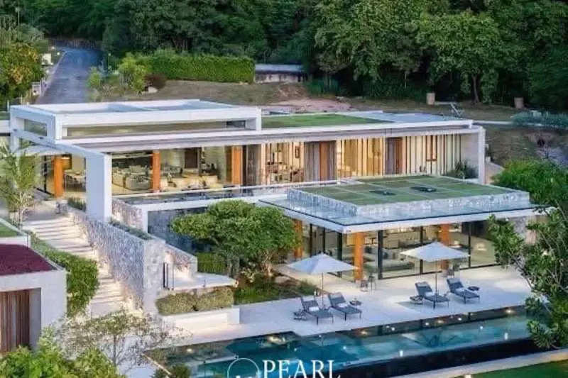 4 Bedroom House for Sale at Sunplay Bangsaray – Villa/House for Sale in Pattaya