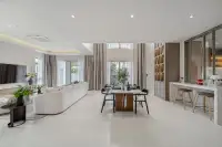 4 Bedroom House for Sale in Horizon By Patta master bedroom with ensuite