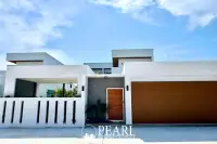 4 Bedroom House for Sale in The Sugar Palm Villa exterior facade
