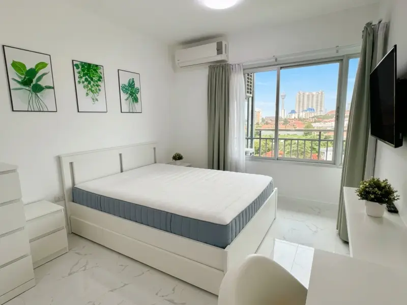 1 Bedroom Condo for Sale at Supalai Mare Pattaya
