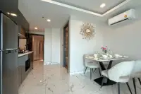 2 Bedroom Condo for Sale in Arcadia Millennium Tower master bedroom with large window