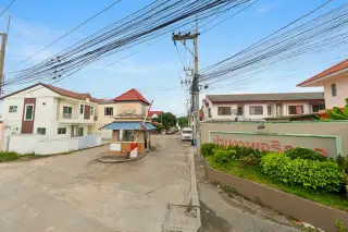 Baan Ngam Charoen 9 — new development photo 2, Pattaya Thailand