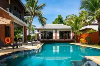 5 Bedroom House for Sale in East Pattaya large private swimming pool