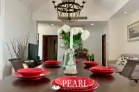 4 Bedroom House for Sale in Chateau Dale modern kitchen with island
