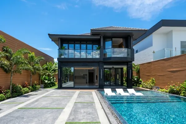 7 Bedroom House for Sale & Rent at View Point Village