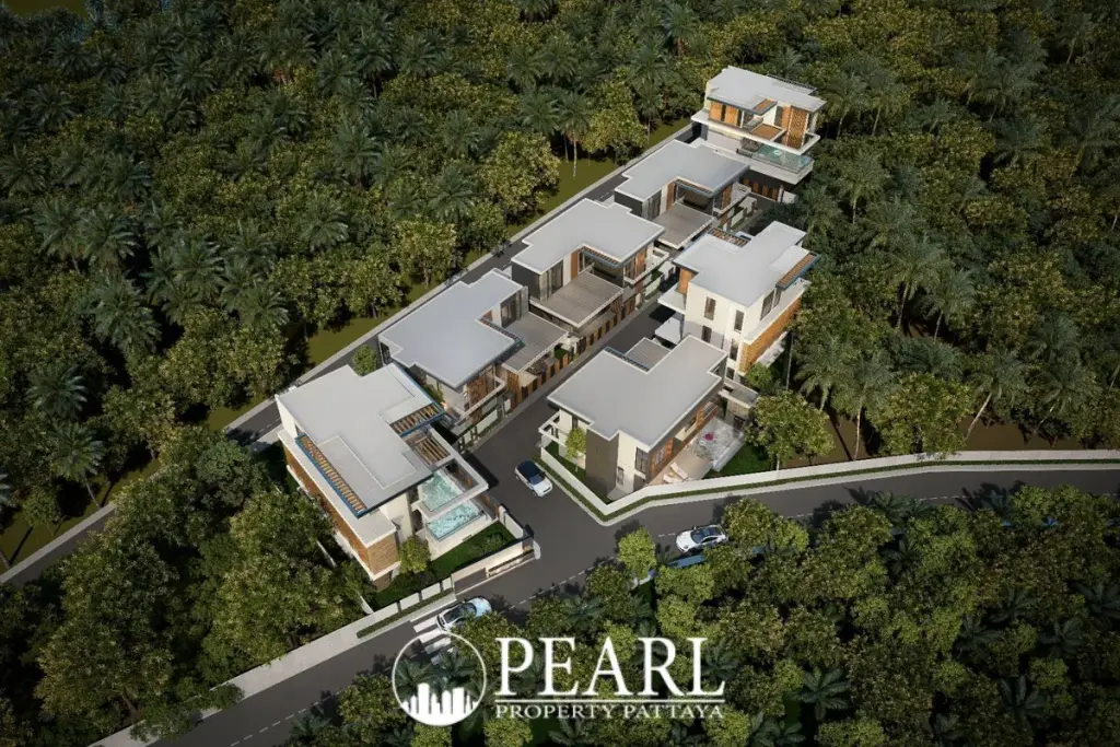 5 Bedroom House for Sale in The Ozone Wealth Jomtien Pool Villa Pattaya exterior view with garden