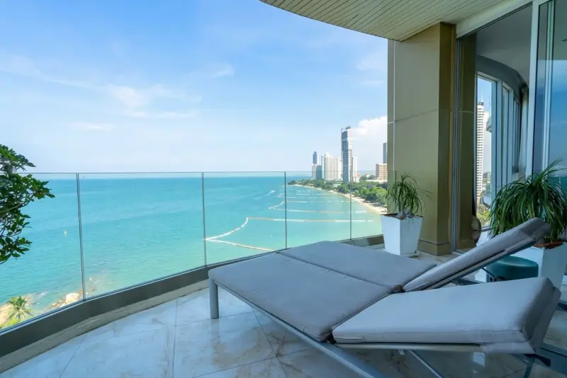 3 Bedroom Condo for Sale at The Cove Pattaya – Condo for Sale in Pattaya