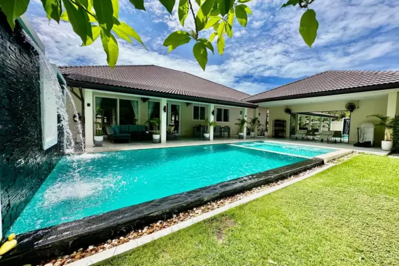 6 Bedroom House for Sale at Garden Ville 5 – Villa/House for Sale in Pattaya