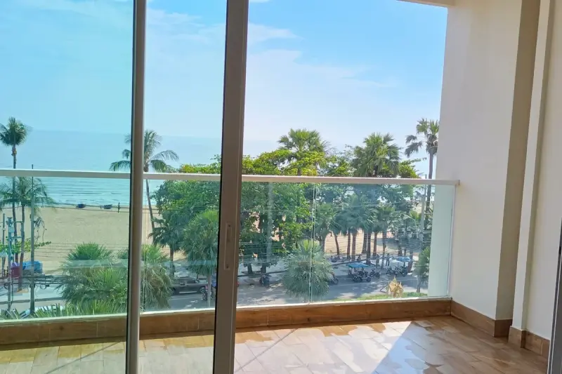 2 Bedroom Condo for Sale & Rent at Cetus Beachfront – Condo for Sale in Pattaya