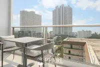1 Bedroom Condo for Sale in The Riviera Jomtien spacious bedroom with sea view