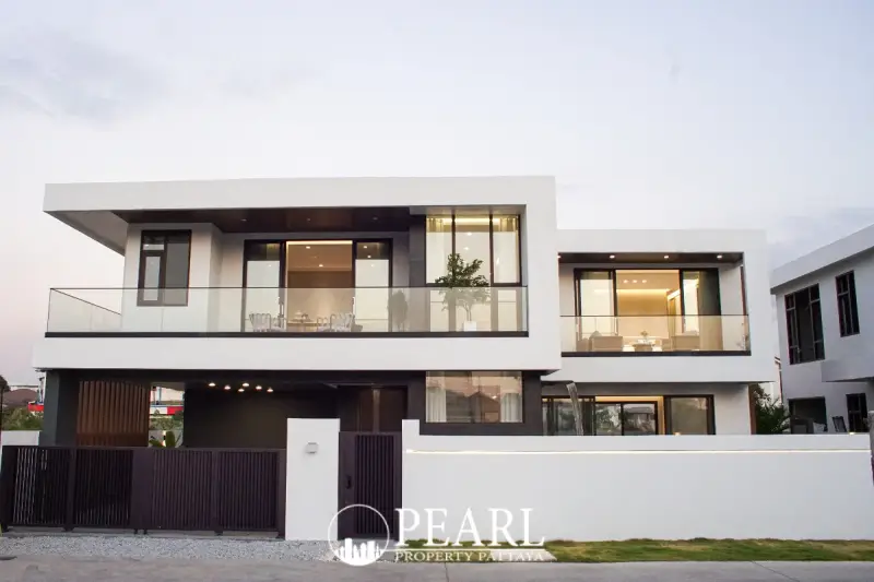 4 Bedroom House for Sale at Lavender Villa – Villa/House for Sale in Pattaya