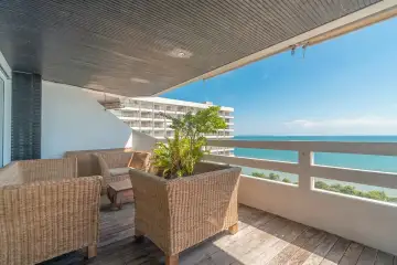 2 Bedroom Condo for Sale at Grand Condotel