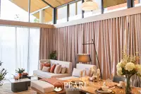 3 Bedroom Villa for Sale in Khao Mai Kaeo modern kitchen and dining area
