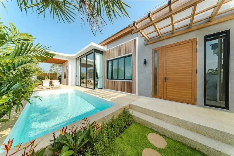 4 Bedroom House for Sale in Na Jomtien – Villa/House for Sale in Pattaya