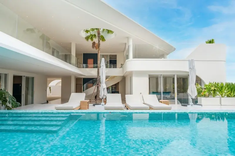 8 Bedroom House for Sale in Huai Yai – Villa/House for Sale in Pattaya