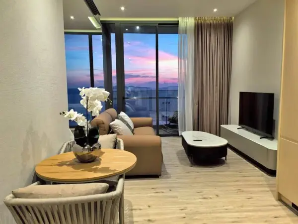 1 Bedroom Condo for Sale at Arom Wongamat